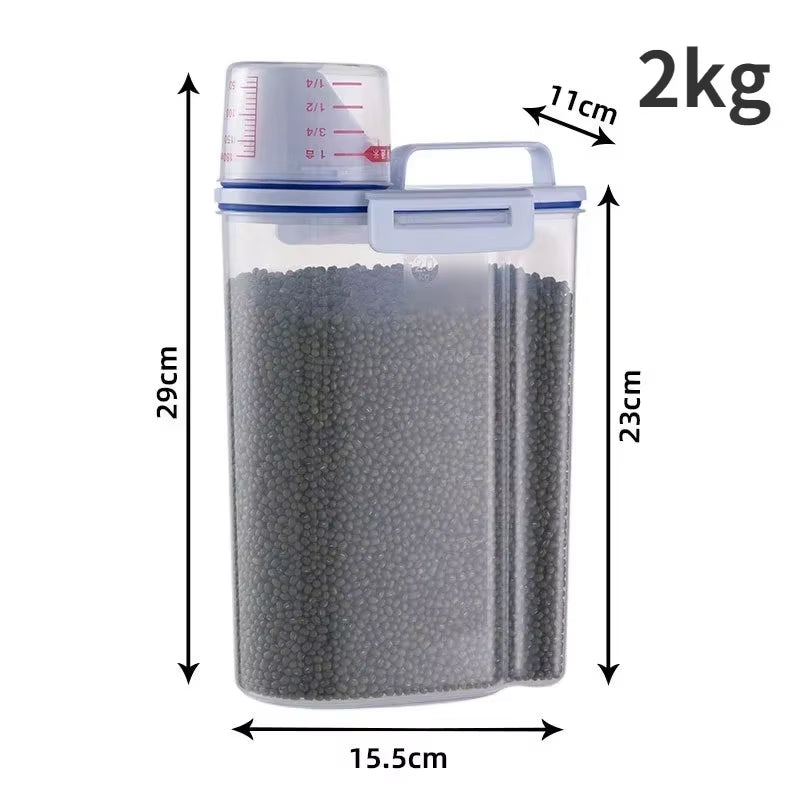 Cubo de plástico para almacenar comida para perros y gatos de 1,5 kg/2 kg con recipiente medidor