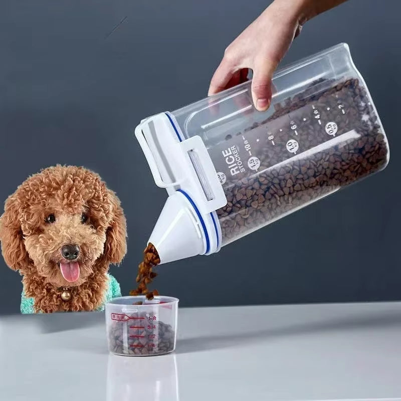 Cubo de plástico para almacenar comida para perros y gatos de 1,5 kg/2 kg con recipiente medidor